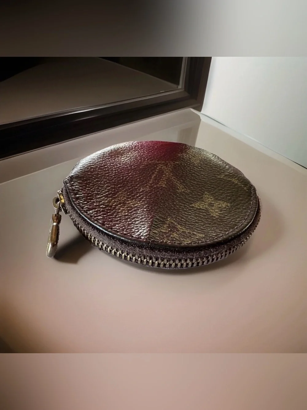 Louis Vuitton Round Coin Pocket Pouch in Monogram